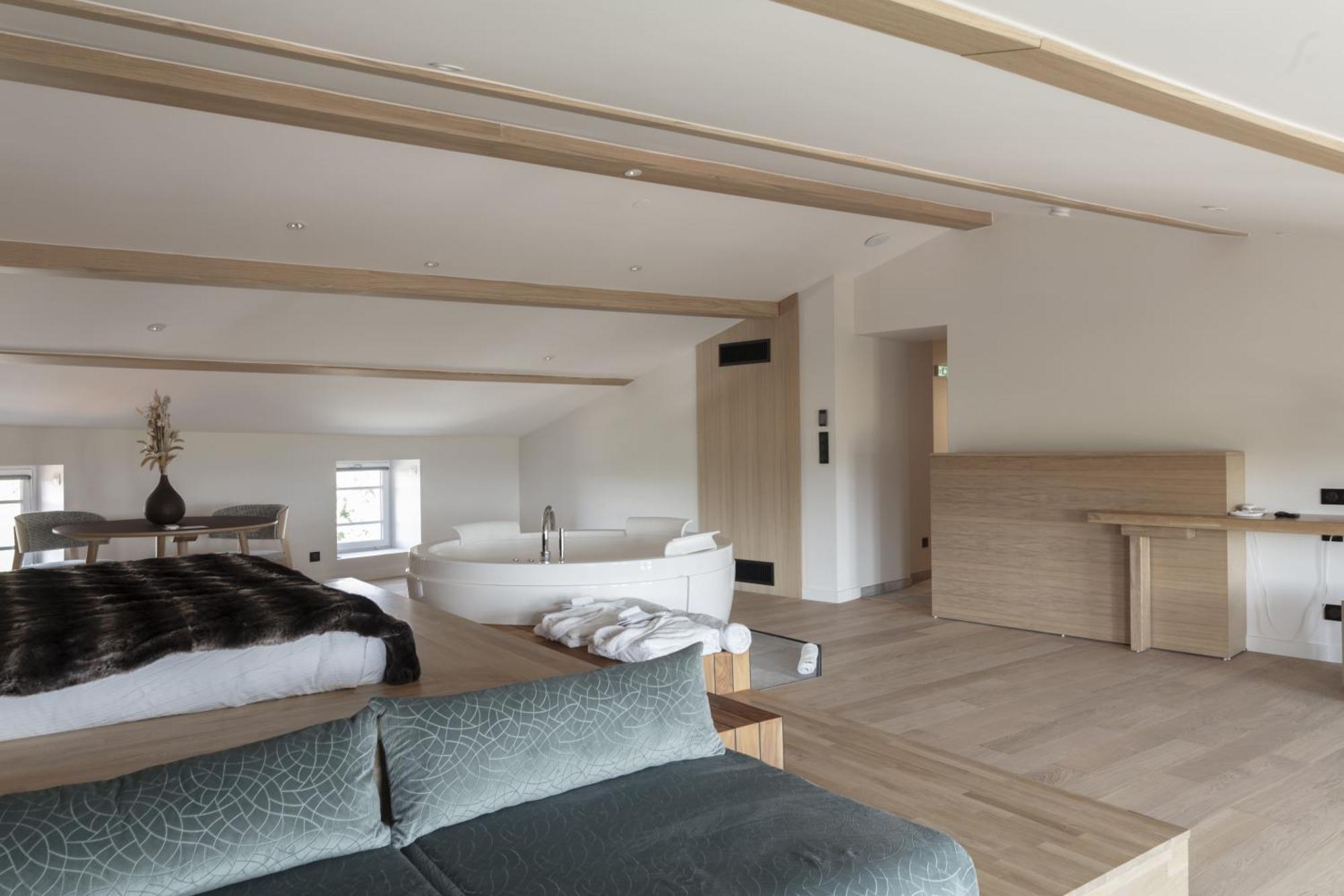 Hotel & Restaurant Origines Par Adrien Descouls - Teritoria Le Broc  Ngoại thất bức ảnh