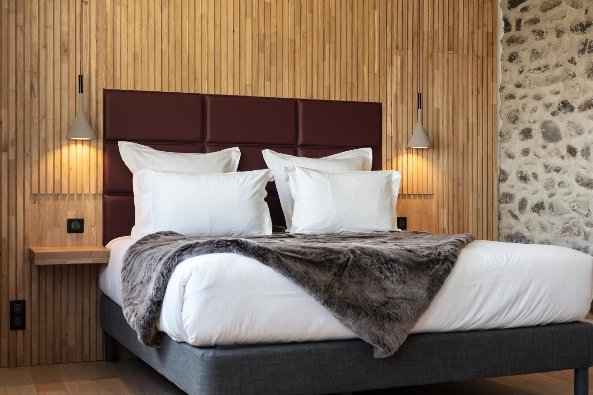 Hotel & Restaurant Origines Par Adrien Descouls - Teritoria Le Broc  Phòng bức ảnh