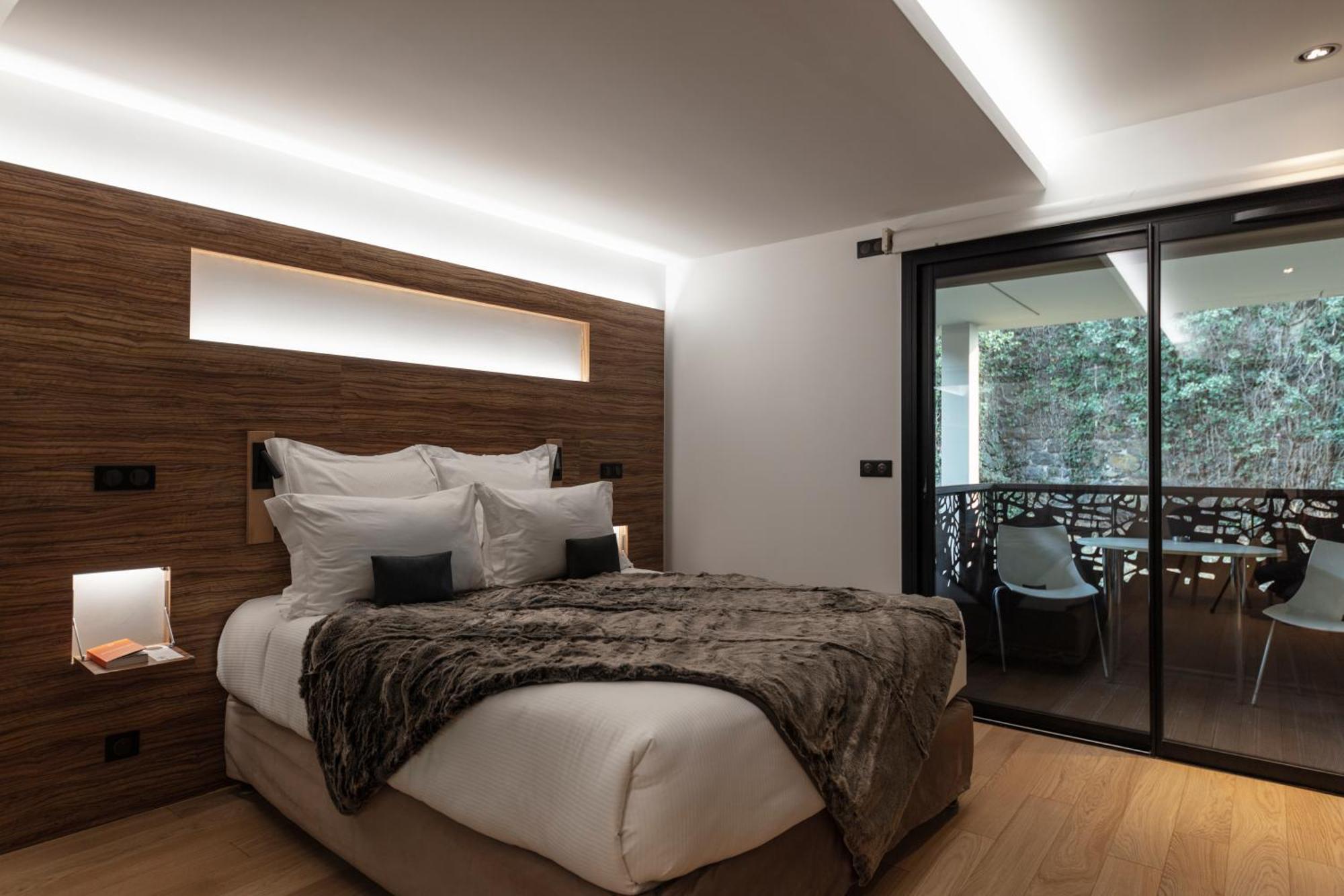 Hotel & Restaurant Origines Par Adrien Descouls - Teritoria Le Broc  Phòng bức ảnh