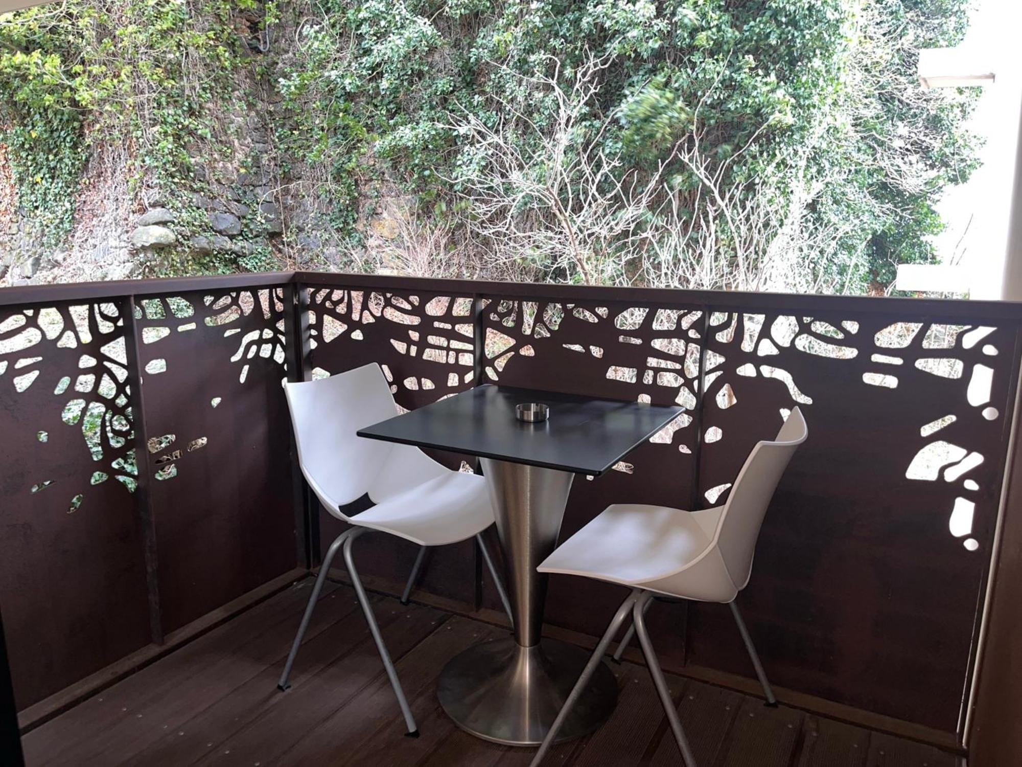 Hotel & Restaurant Origines Par Adrien Descouls - Teritoria Le Broc  Phòng bức ảnh